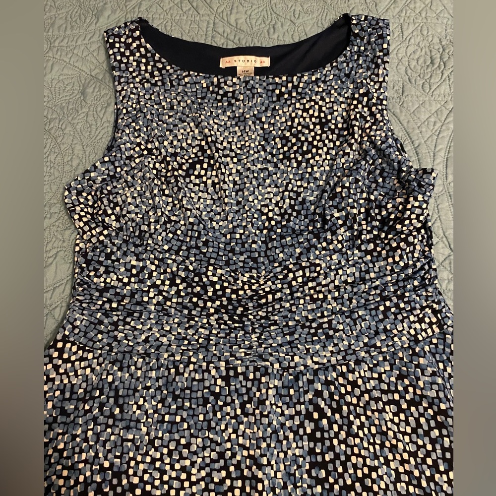 Light weight summer style: Ruched top dress size 14w